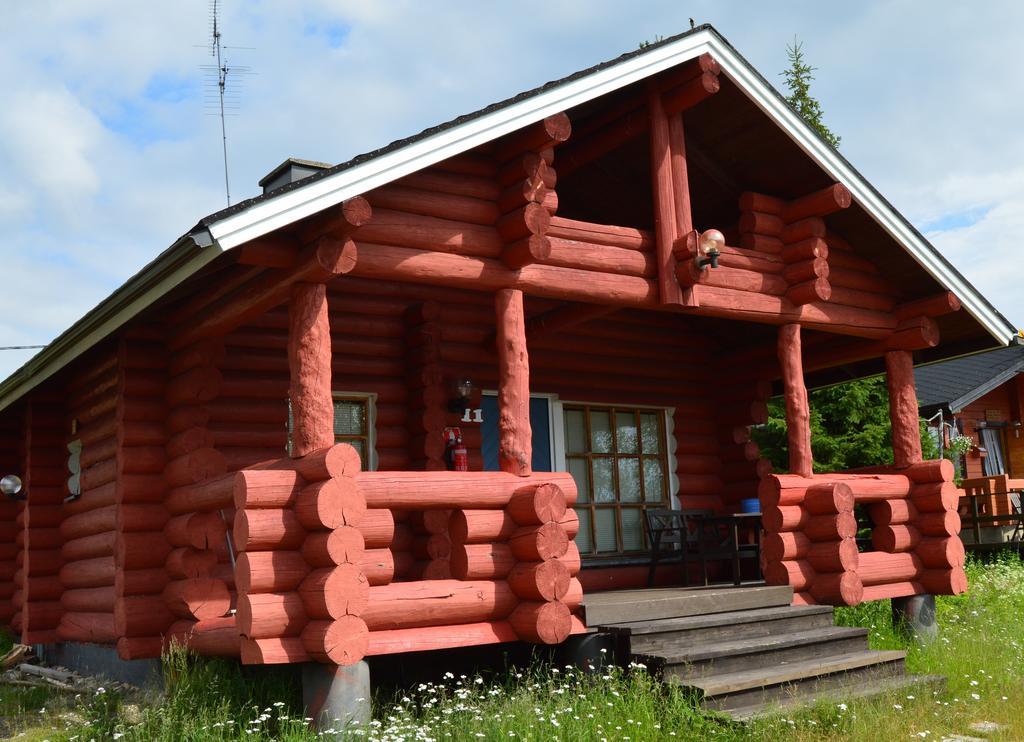 Peurasuvanto Moekit & Camping Exterior foto