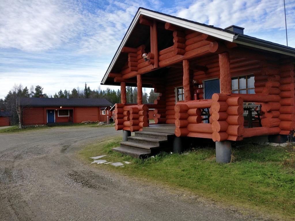 Peurasuvanto Moekit & Camping Exterior foto